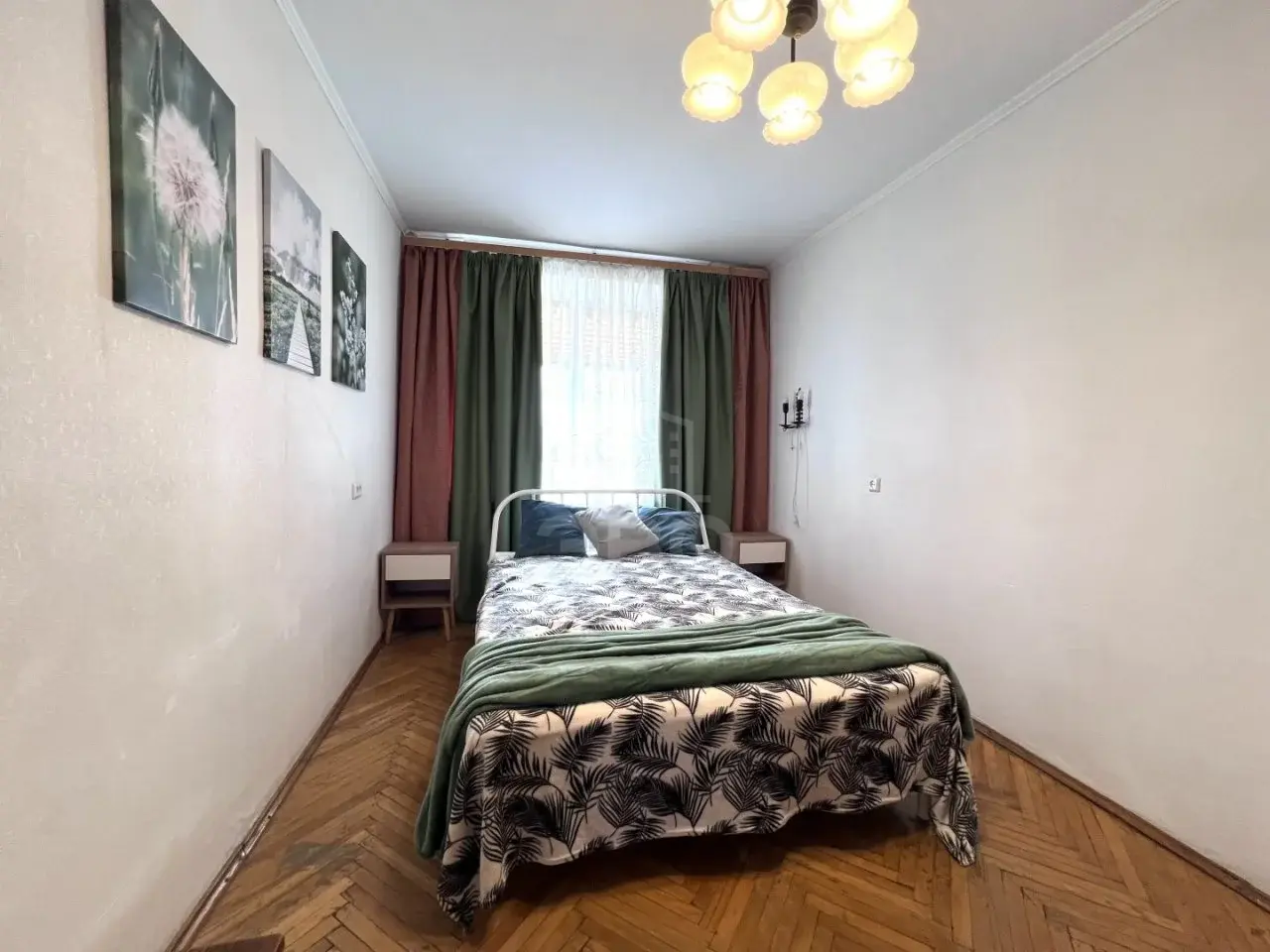 трехкомнатная квартира в Санкт-Петербурге по адресу: Лёни Голикова ул., 62