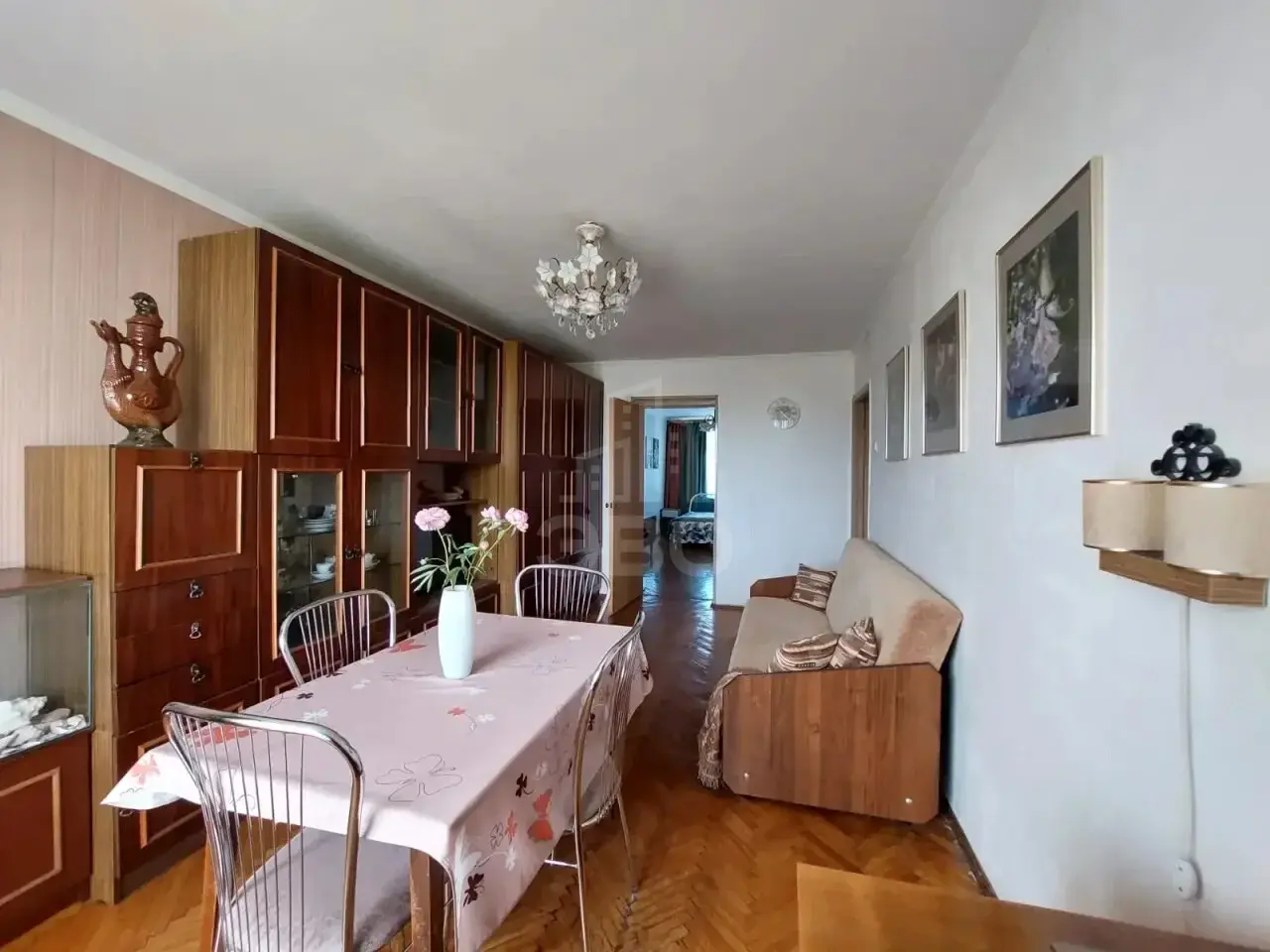 трехкомнатная квартира в Санкт-Петербурге по адресу: Лёни Голикова ул., 62
