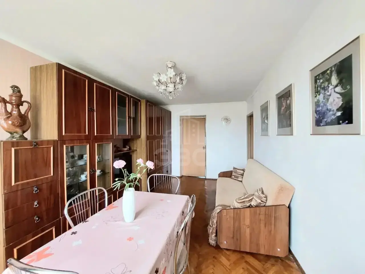 трехкомнатная квартира в Санкт-Петербурге по адресу: Лёни Голикова ул., 62
