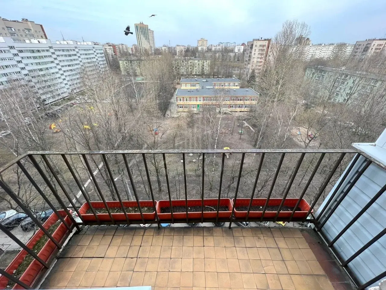 трехкомнатная квартира в Санкт-Петербурге по адресу: Лёни Голикова ул., 62