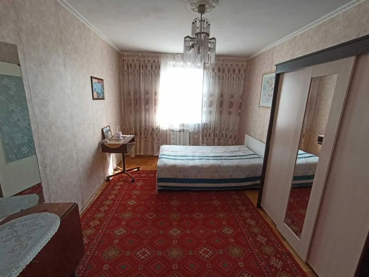 двухкомнатная квартира в Санкт-Петербурге по адресу: Загребский б-р., 35/28