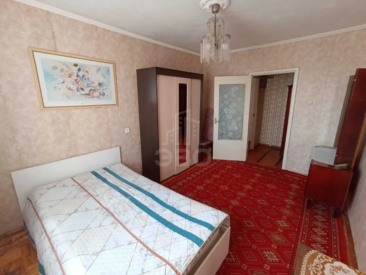 двухкомнатная квартира в Санкт-Петербурге по адресу: Загребский б-р., 35/28