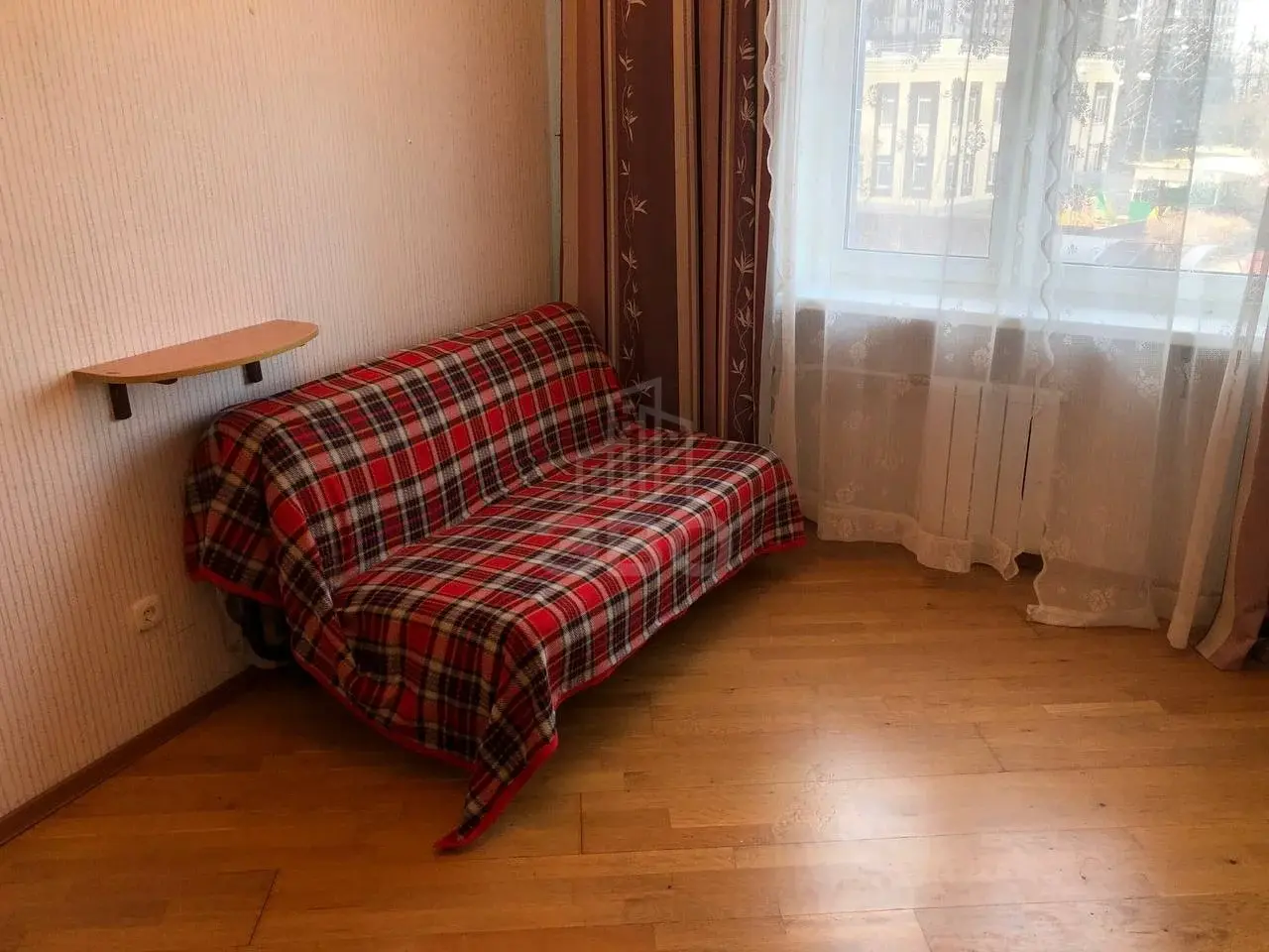 двухкомнатная квартира в Санкт-Петербурге по адресу: Космонавтов проспект, 37
