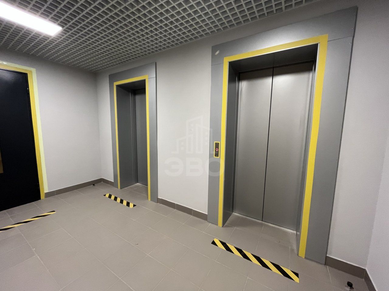 двухкомнатная квартира в Санкт-Петербурге по адресу: Реки Каменки наб., 21, к 1