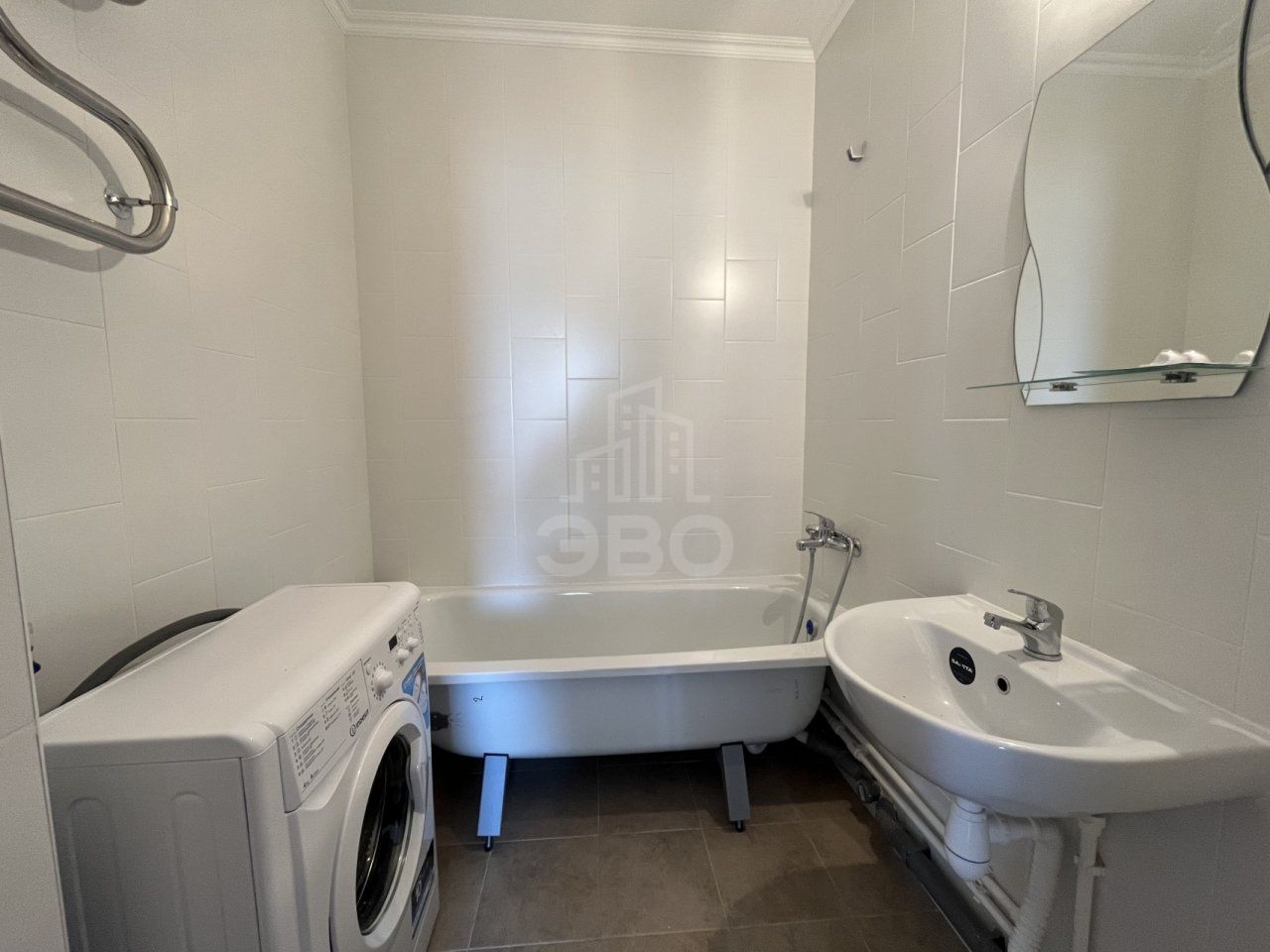 двухкомнатная квартира в Санкт-Петербурге по адресу: Реки Каменки наб., 21, к 1