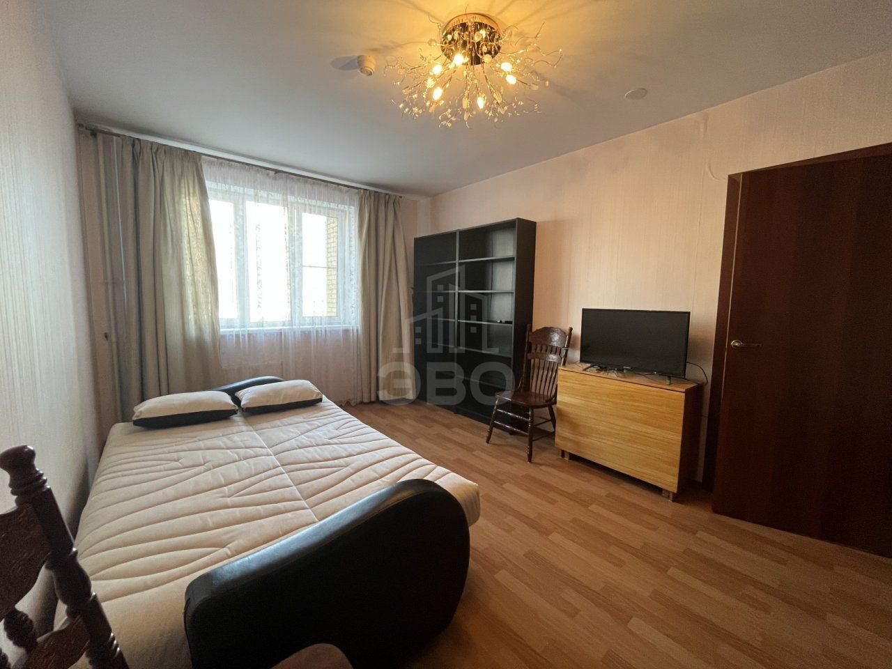 двухкомнатная квартира в Санкт-Петербурге по адресу: Фёдора Абрамова ул., 8, к 1