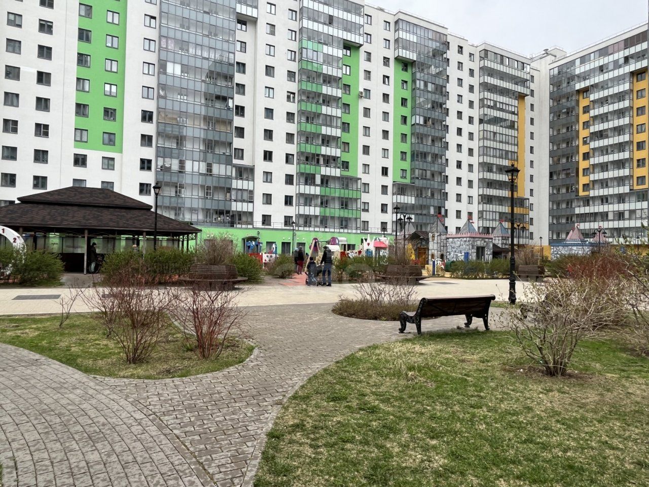 однокомнатная квартира в Санкт-Петербурге по адресу: Парашютная ул., 38, к 1