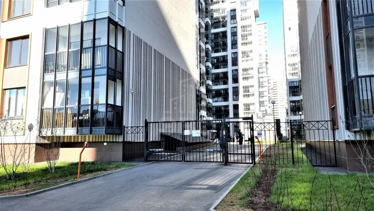 однокомнатная квартира в Санкт-Петербурге по адресу: Верхне-Каменская ул., 9, к 1