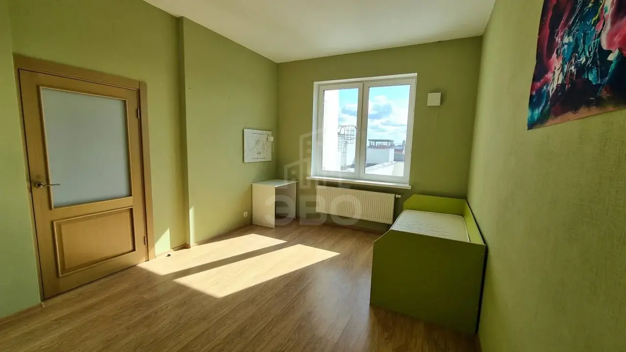 трехкомнатная квартира в Санкт-Петербурге по адресу: Балтийский б-р., 4