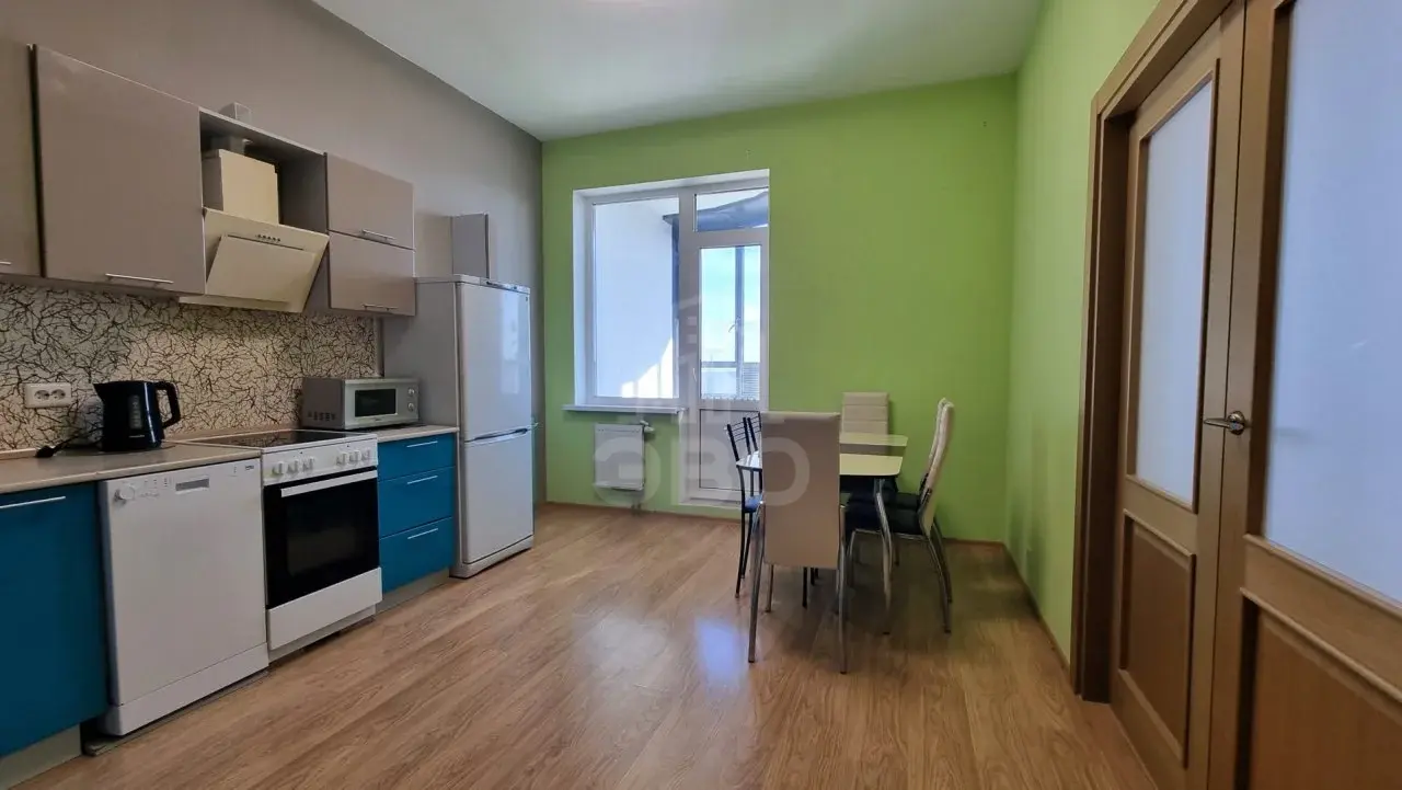 трехкомнатная квартира в Санкт-Петербурге по адресу: Балтийский б-р., 4
