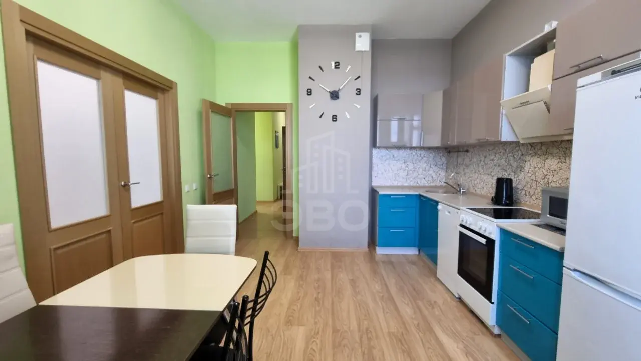трехкомнатная квартира в Санкт-Петербурге по адресу: Балтийский б-р., 4