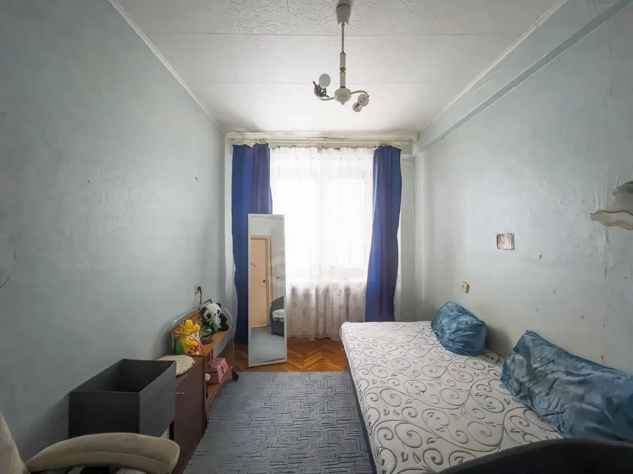 трехкомнатная квартира в Санкт-Петербурге по адресу: Федосеенко ул., 29
