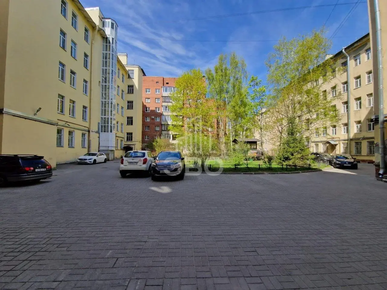 двухкомнатная квартира в Санкт-Петербурге по адресу: Колпинская ул., 15