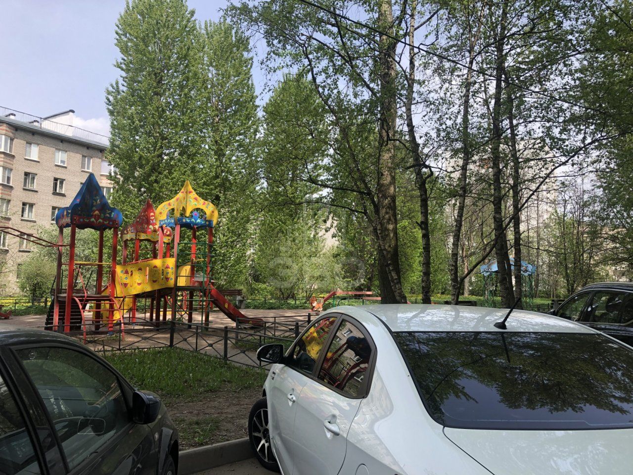 двухкомнатная квартира в Санкт-Петербурге по адресу: Народного Ополчения проспект, 141