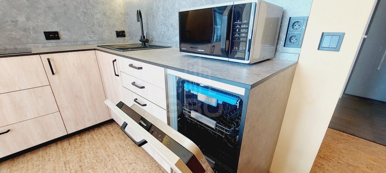 однокомнатная квартира в Санкт-Петербурге по адресу: Комендантский проспект, 60, к 1