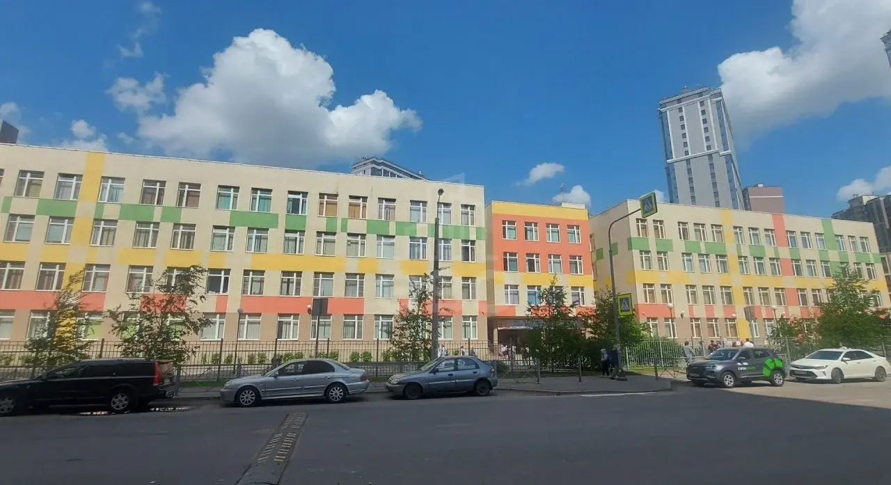 однокомнатная квартира в Санкт-Петербурге по адресу: Вишерская ул., 1, к 2