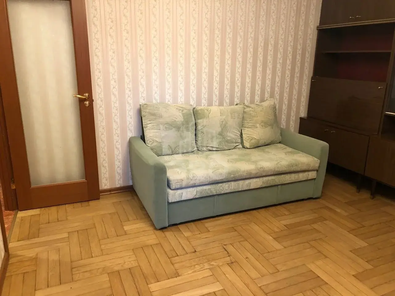 однокомнатная квартира в Санкт-Петербурге по адресу: Ленинский проспект, 147