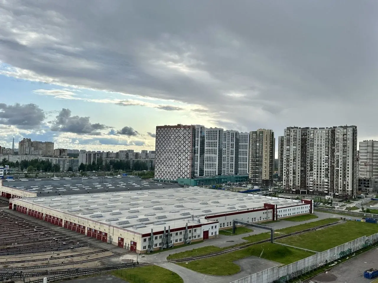 студия в Санкт-Петербурге по адресу: Михаила Дудина ул., 12