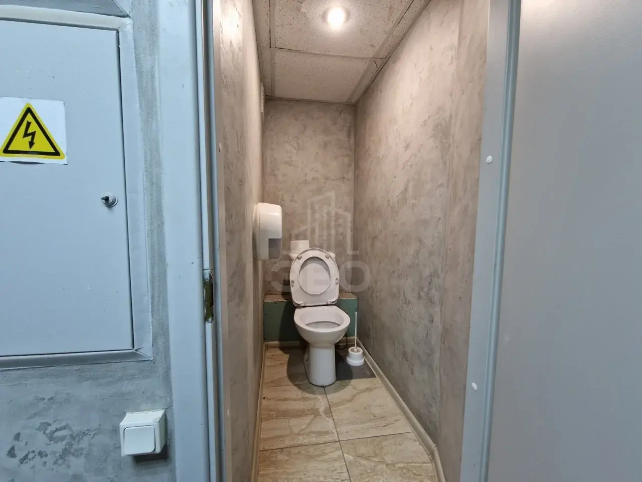 коммерция в Санкт-Петербурге по адресу: Коломенская ул., 25