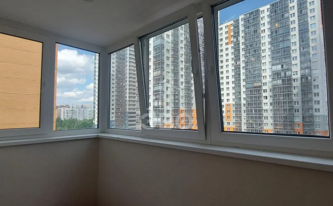 двухкомнатная квартира в Санкт-Петербурге по адресу: Привокзальная пл., 5А, к 6