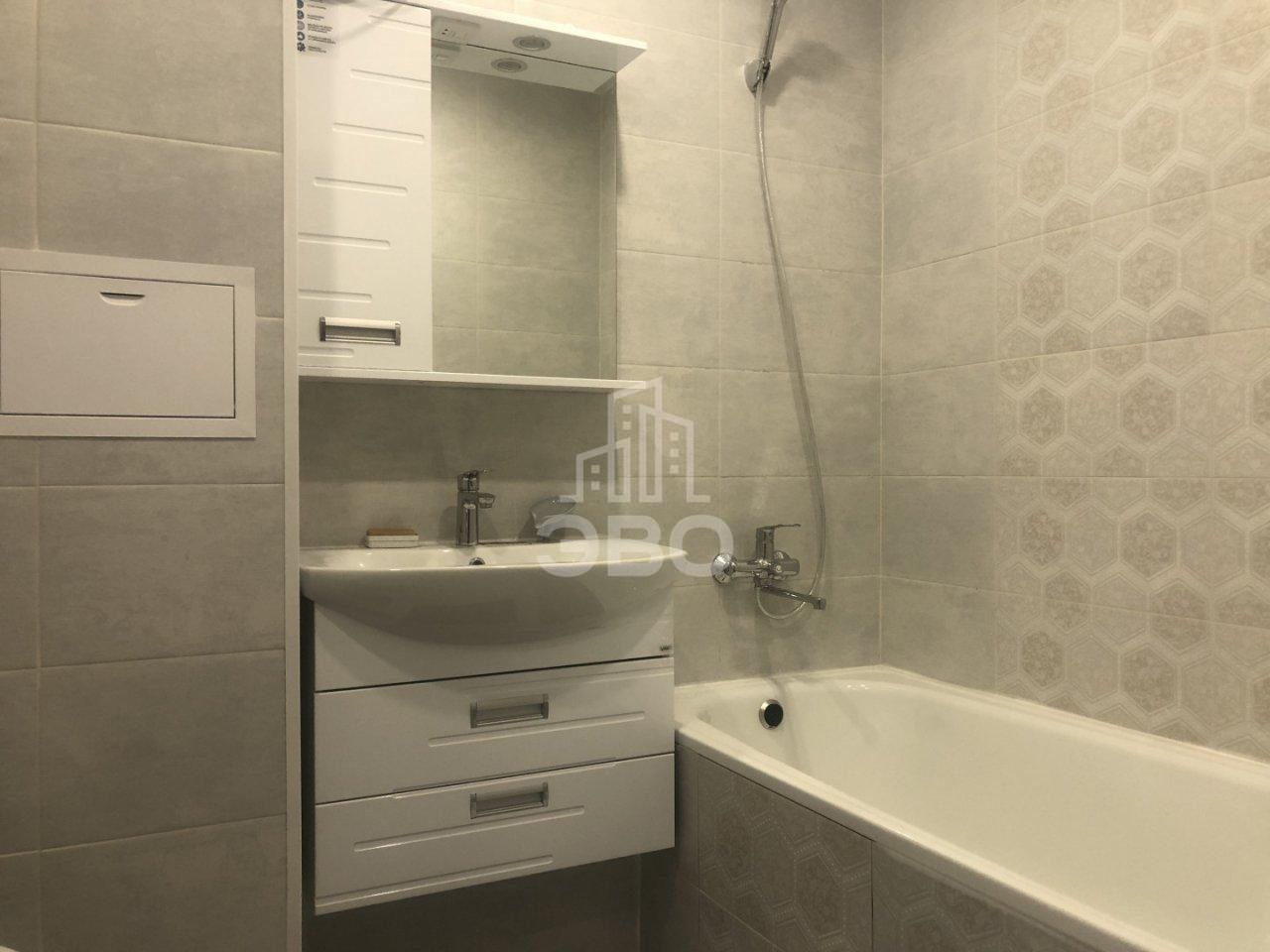 однокомнатная квартира в Санкт-Петербурге по адресу: Промышленная ул., 2