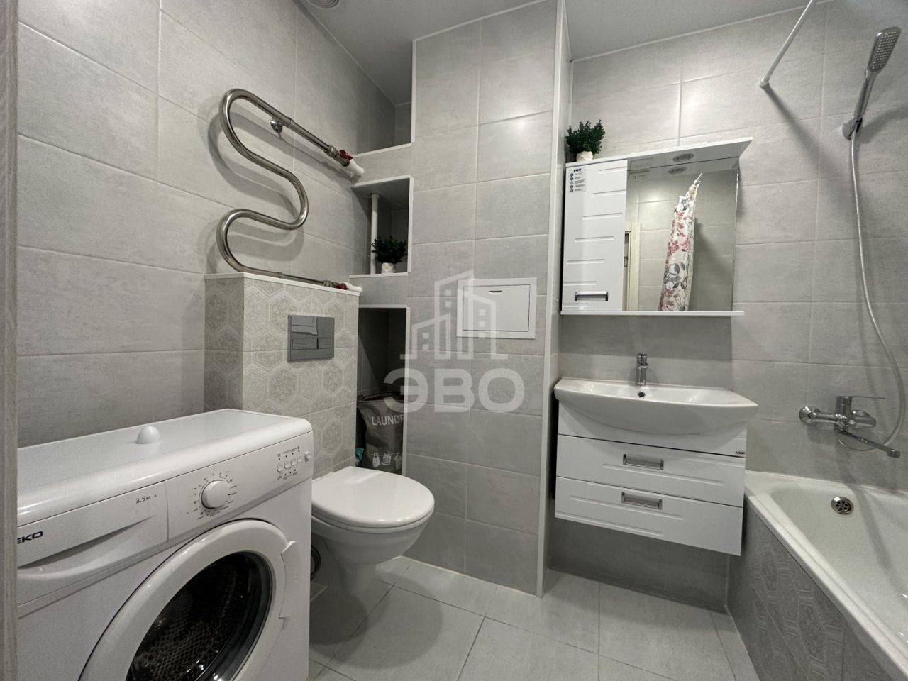 однокомнатная квартира в Санкт-Петербурге по адресу: Промышленная ул., 2