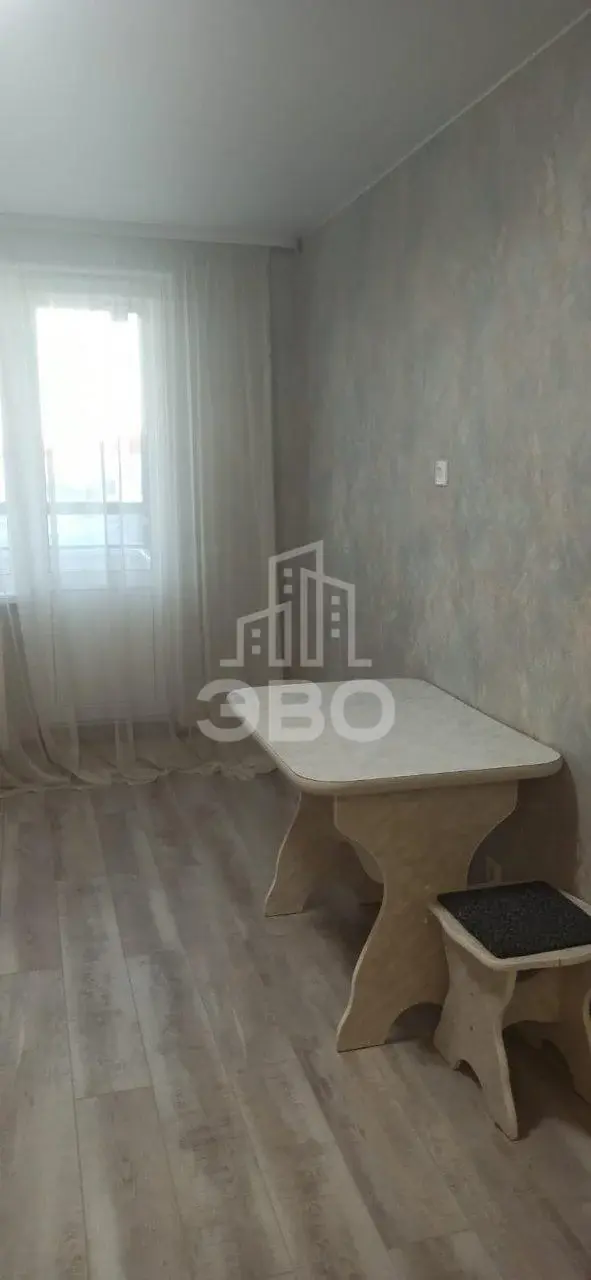однокомнатная квартира в Санкт-Петербурге по адресу: Промышленная ул., 2