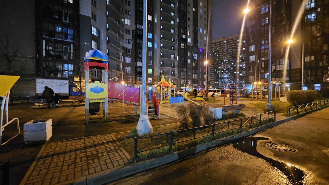 студия в Санкт-Петербург по адресу: Русановская ул., 19, к 1, литера А