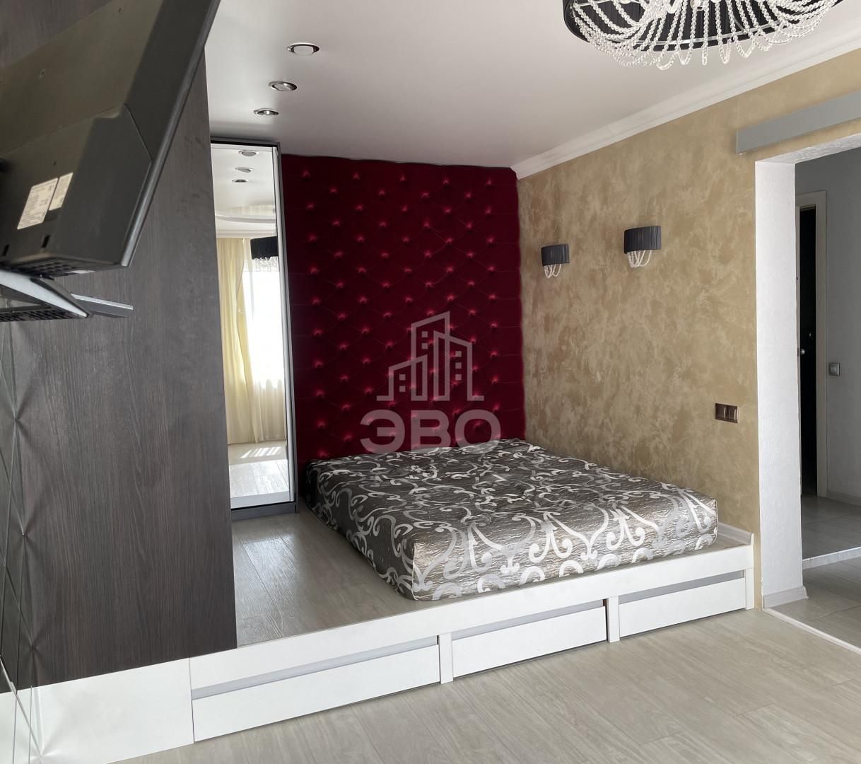 однокомнатная квартира в Санкт-Петербурге по адресу: Большевиков проспект, 38, к 2