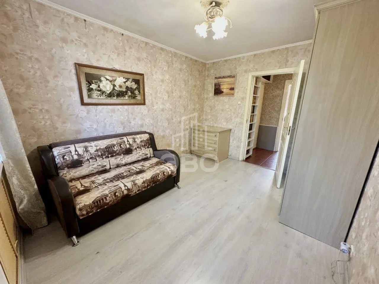 трехкомнатная квартира в Санкт-Петербурге по адресу: Кржижановского ул., 5, к 4