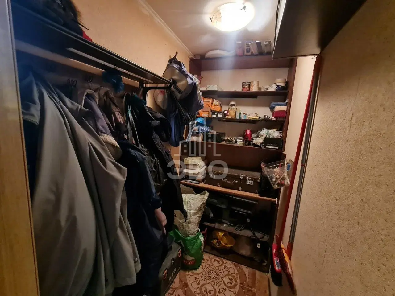 двухкомнатная квартира в Санкт-Петербурге по адресу: Большевиков проспект, 35, к 1