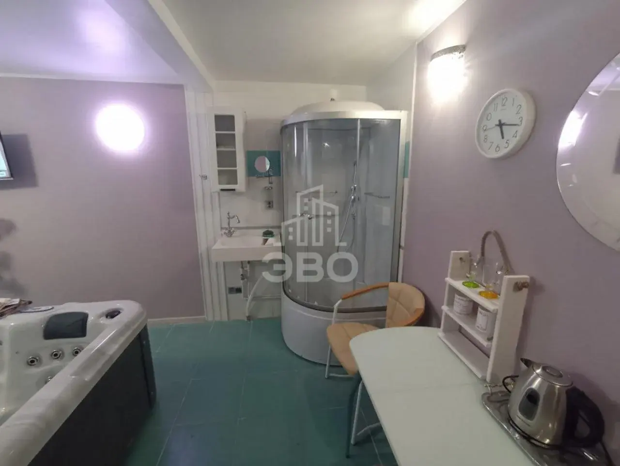коммерция в Санкт-Петербурге по адресу: Купчинская ул., 8, к 1