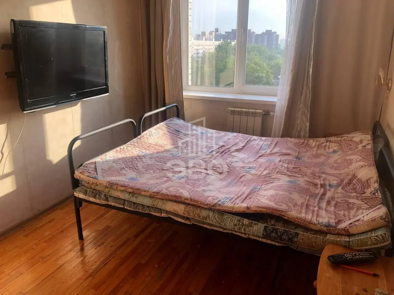 трехкомнатная квартира в Санкт-Петербурге по адресу: Бурцева ул., 19