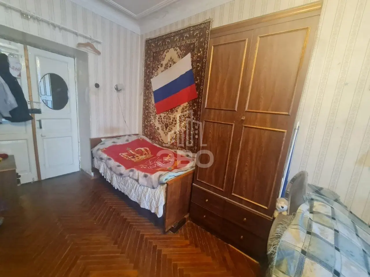 многокомнатная квартира в Санкт-Петербурге по адресу: Джамбула пер., 17