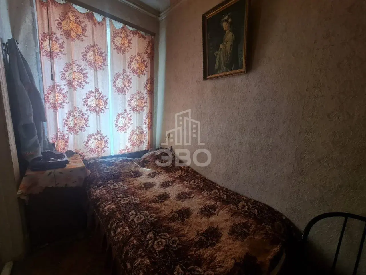 многокомнатная квартира в Санкт-Петербурге по адресу: Джамбула пер., 17