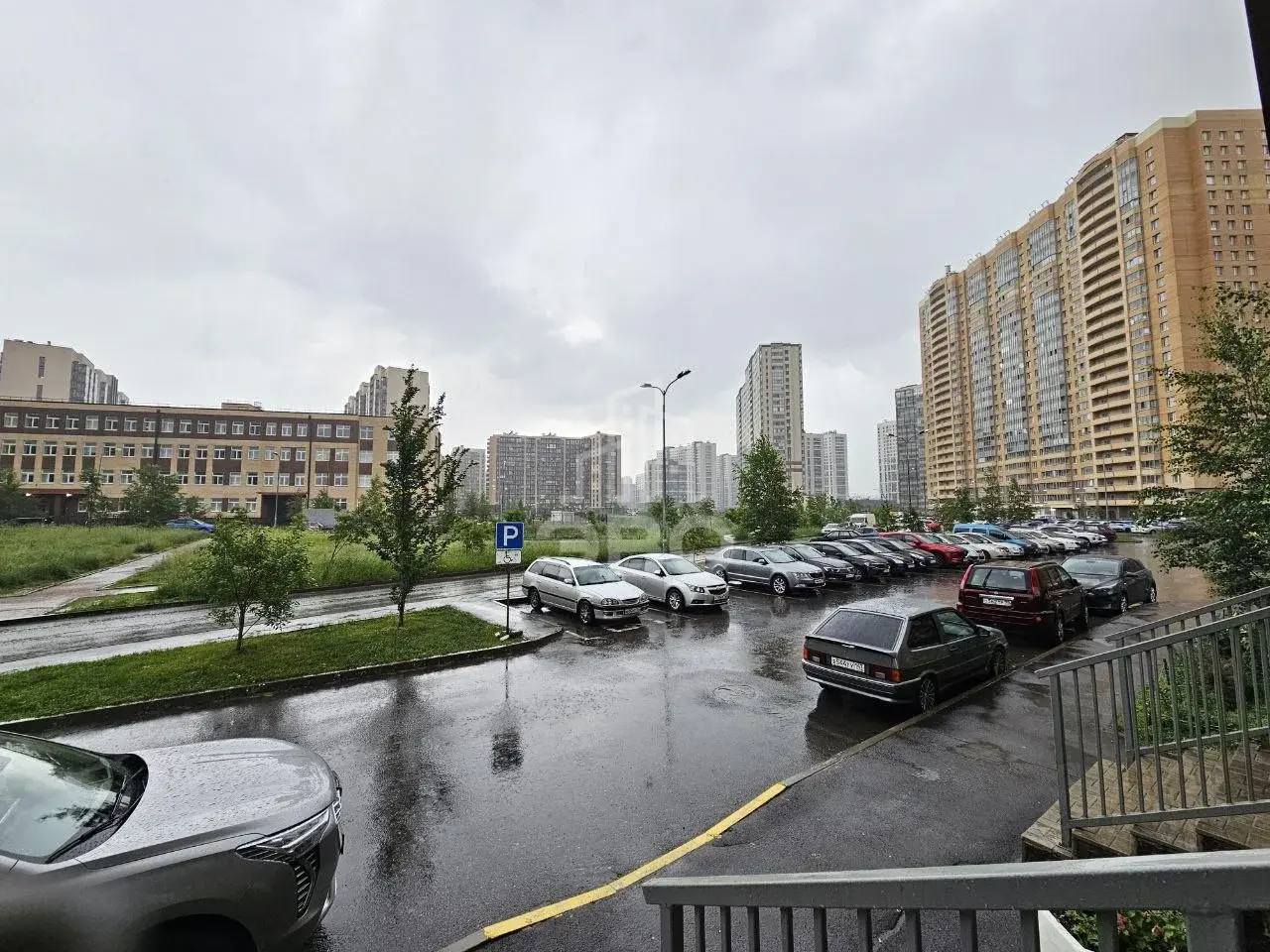 однокомнатная квартира в Санкт-Петербурге по адресу: Охтинская аллея, 12