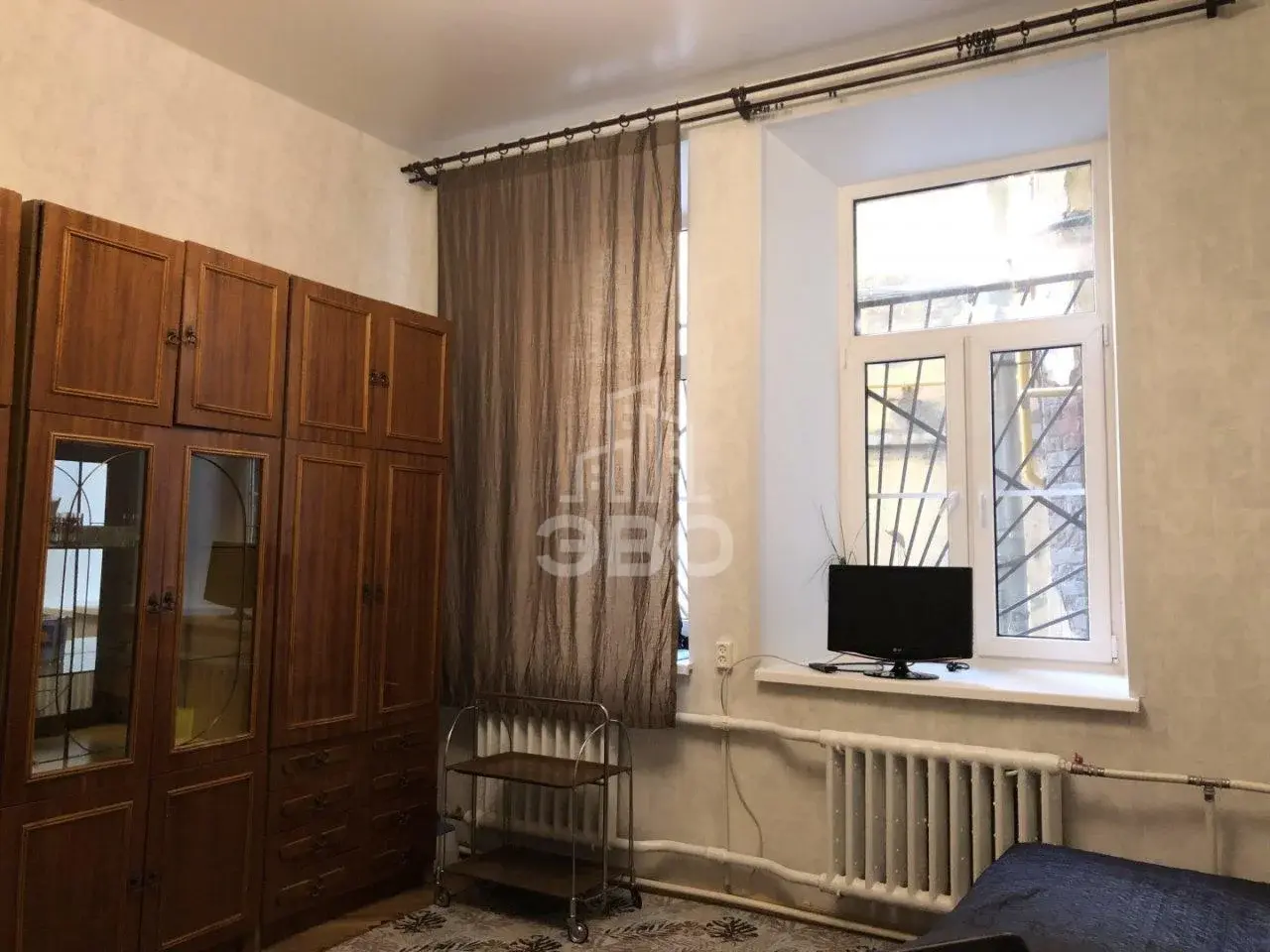 комната в Санкт-Петербурге по адресу: Кирилловская ул., 18