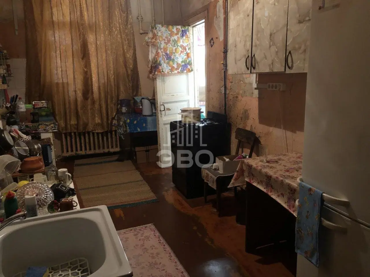 комната в Санкт-Петербурге по адресу: Кирилловская ул., 18