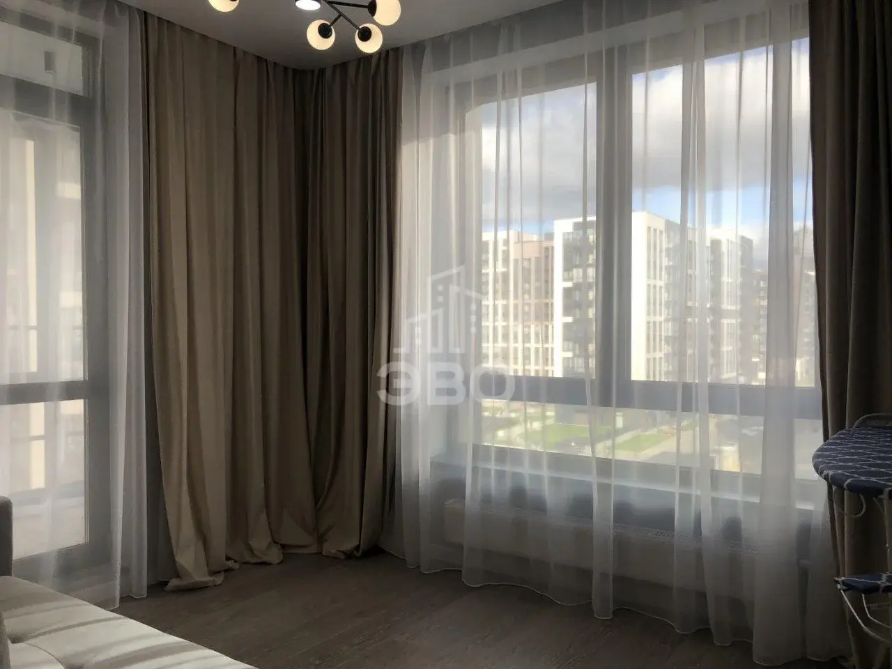 двухкомнатная квартира в Санкт-Петербурге по адресу: Вазаский пер., 3, строение 1