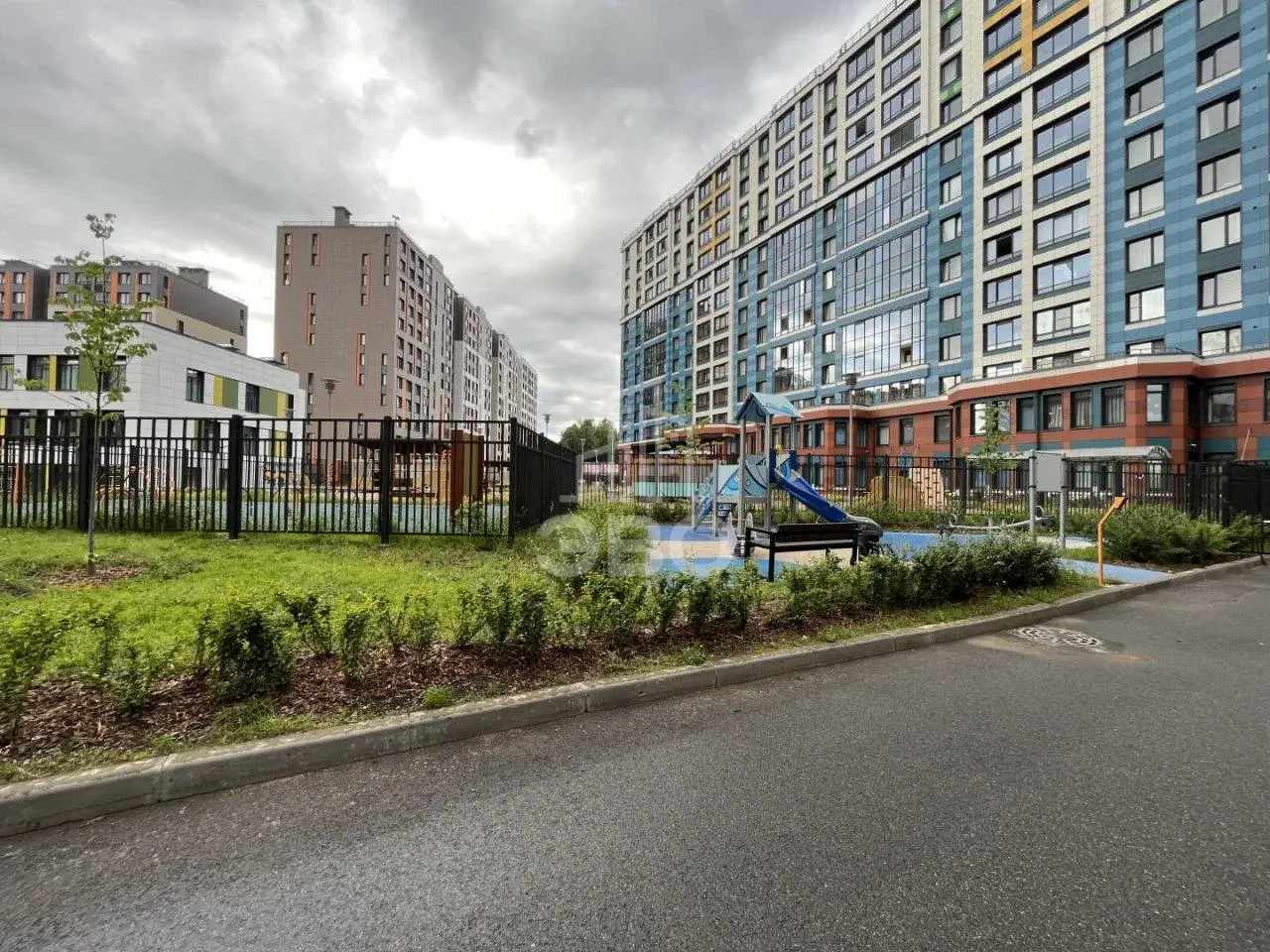 однокомнатная квартира в Санкт-Петербурге по адресу: Новолитовская ул., 12