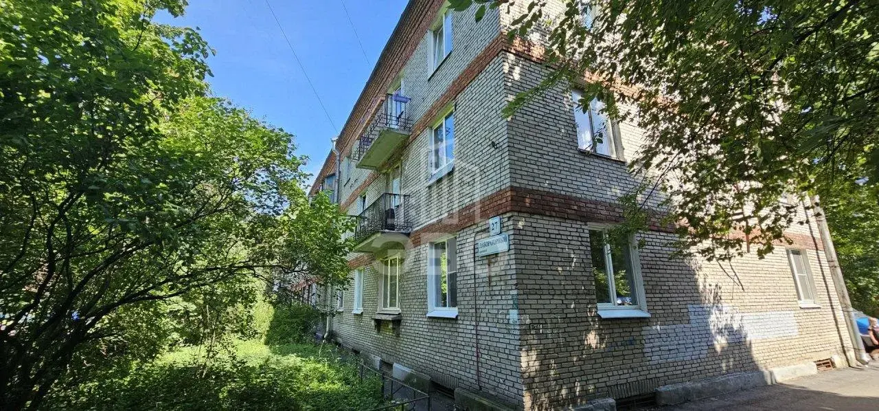 двухкомнатная квартира в Санкт-Петербурге по адресу: Лабораторный проспект, 27