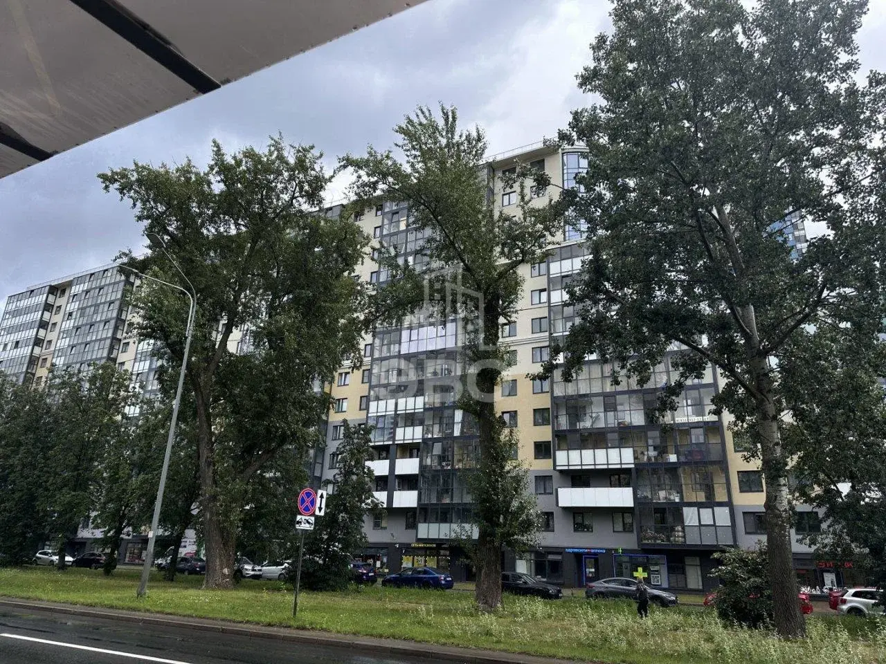 однокомнатная квартира в Санкт-Петербурге по адресу: Лабораторный проспект, 23, строение 1