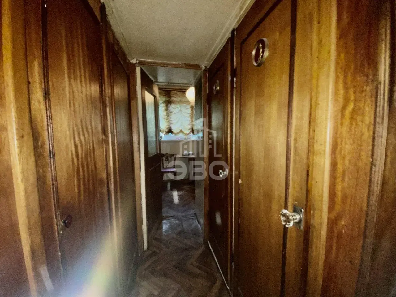 трехкомнатная квартира в Санкт-Петербурге по адресу: Ветеранов проспект, 3, к 2