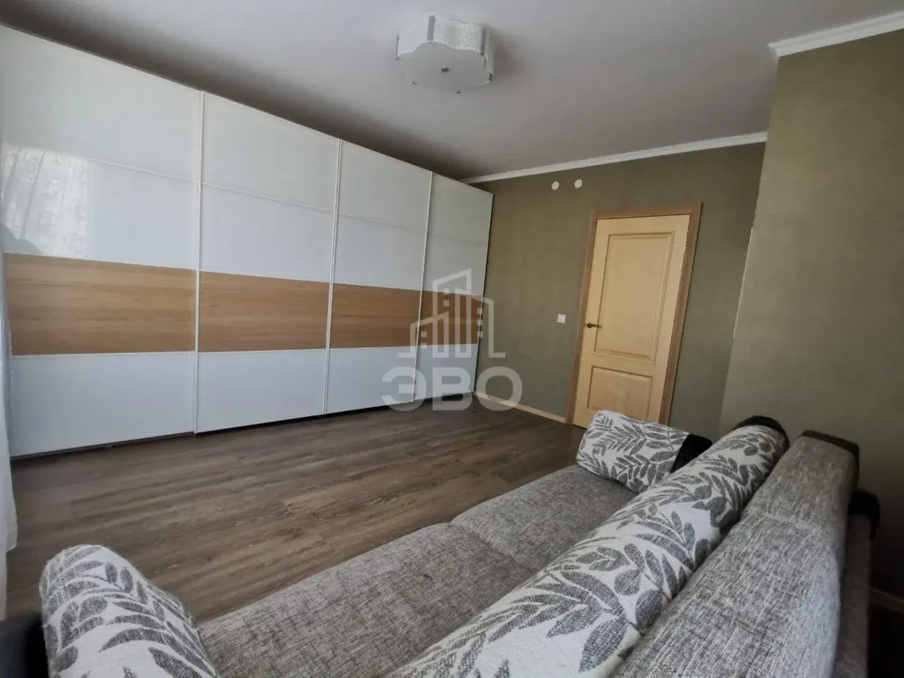 двухкомнатная квартира в Санкт-Петербурге по адресу: Туристская ул., 23, к 1