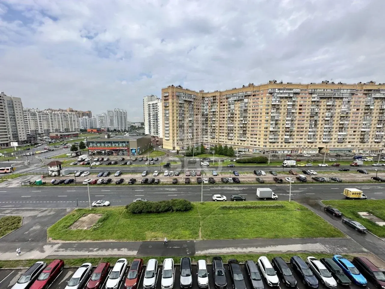 однокомнатная квартира в Санкт-Петербурге по адресу: Оптиков ул., 37