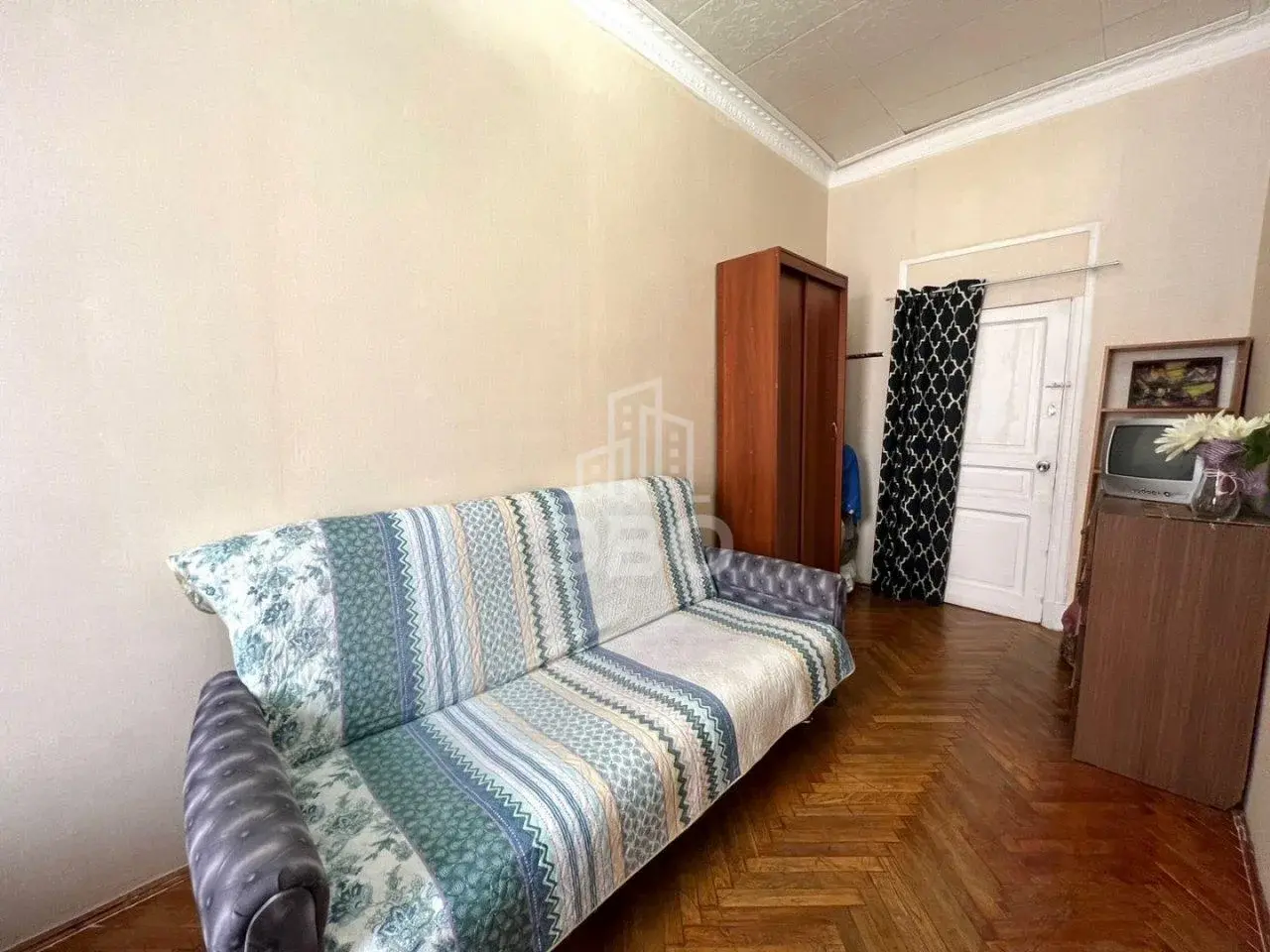 комната в Санкт-Петербурге по адресу: Дегтярная ул., 9