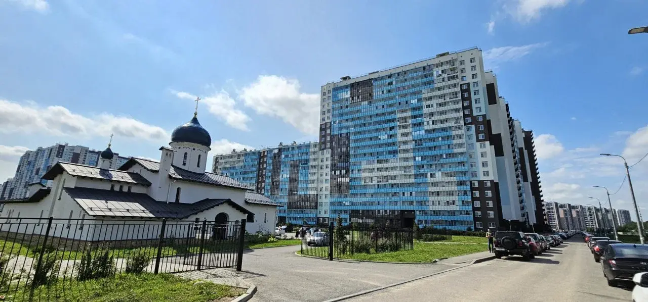 однокомнатная квартира в Санкт-Петербурге по адресу: Арцеуловская аллея, 23, к 1