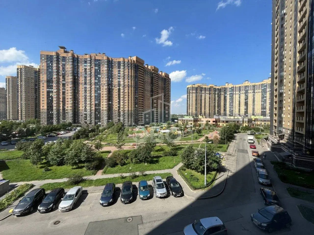 однокомнатная квартира в Санкт-Петербурге по адресу: Фёдора Абрамова ул., 8