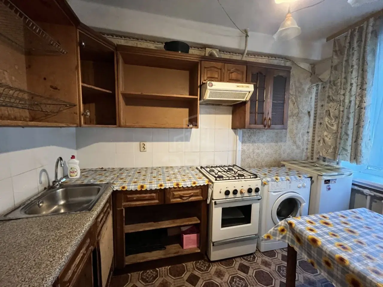 однокомнатная квартира в Санкт-Петербурге по адресу: Светлановский проспект, 97