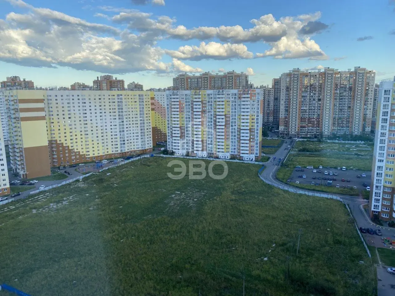 однокомнатная квартира в Санкт-Петербурге по адресу: Глухарская ул., 27, к 2